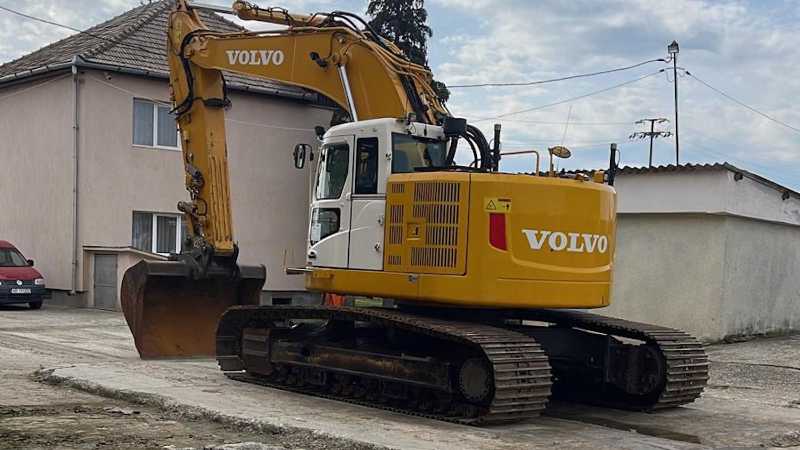 OmecoHub - VOLVO ECR305CL